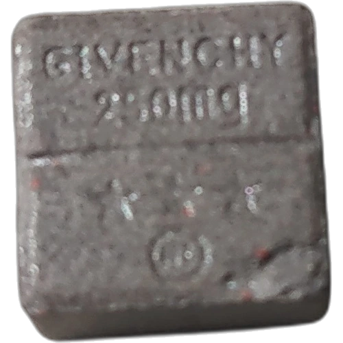 Таблетка Givenchy — 2