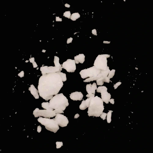 Cocaine (84%); Norcocaine (2%); 3-CMC-tablett