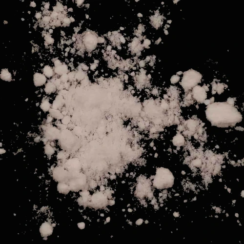 Cocaine (82%); Norcocaine (2%); Phenacetin (2%) tabletta