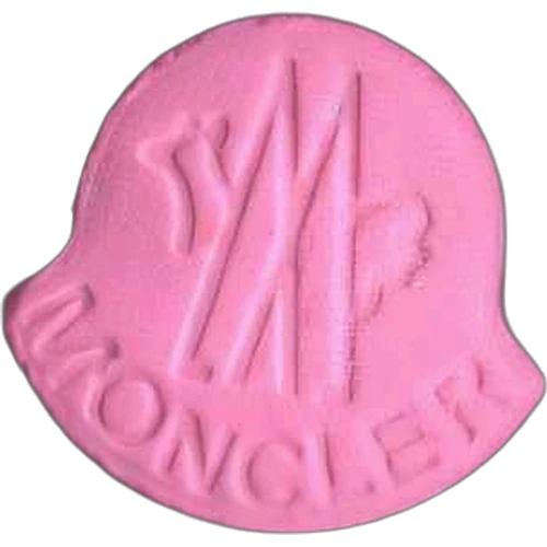 حبّة Moncler