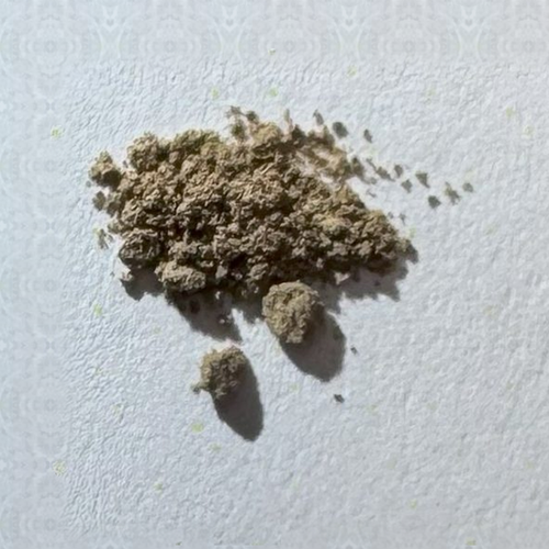 Tableta Morfin (41%); Noscapine (17%); Tebain (8%); Kodein (6%); Paracetamol (3%); Salicilna kislina oz. aspirin (2%); 6-MAM (1%)