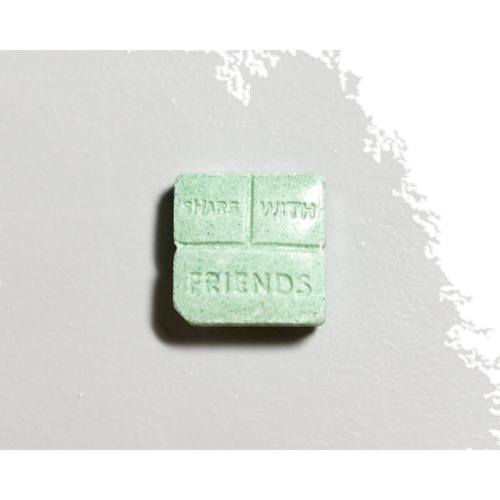 Dominos pill