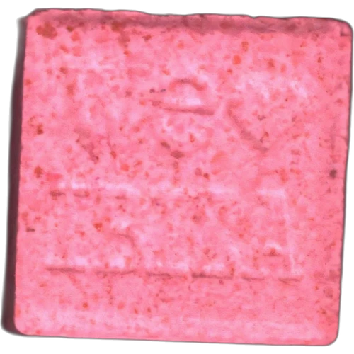 Tableta We Love Ibiza Ushuaia — MDMA (258mg); Synthesis impurity — Barcelona, Španělsko