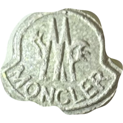 Таблетка Moncler — MDMA (178mg) — Slovenia