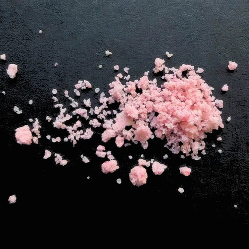 2-MMC (25%); MDMA (22%); Ketamine (18%); Caffeine (7%); Unknown — Berlin, Německo