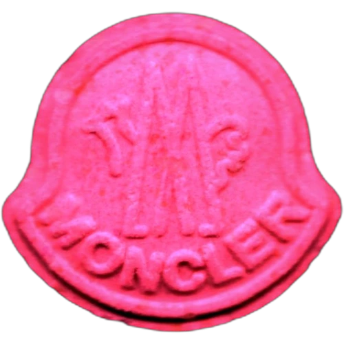 Tableta Moncler — MDMA (163mg) — Barcelona, Španělsko