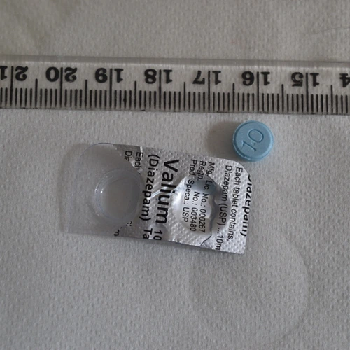 Tabletka Valium Martin Dow — Ethylbromazolam — North Warwickshire; Tamworth (B772), England