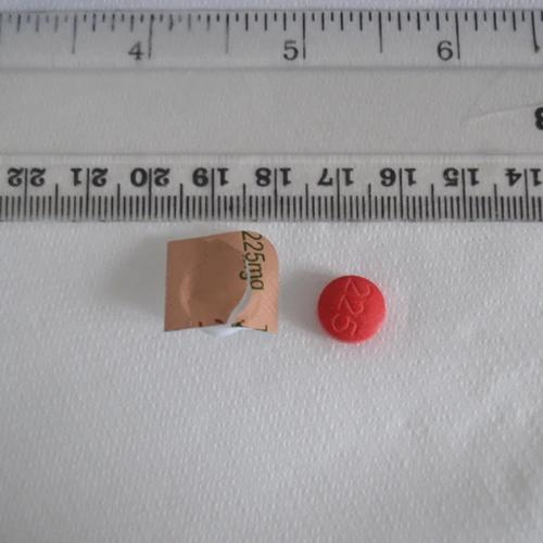 Tramadol pill — Tramadol — Renfrewshire (PA7), United Kingdom