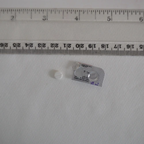 R Lam tablete — Tramadol — Buckinghamshire; Central Bedfordshire (LU7), England