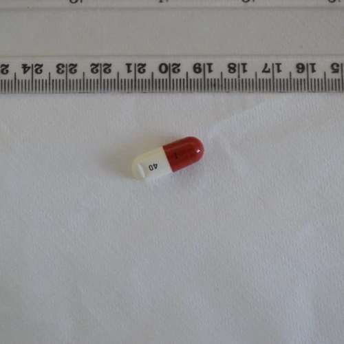 1 40 pill — Pregabalin — Neath Port Talbot (SA12), Wales