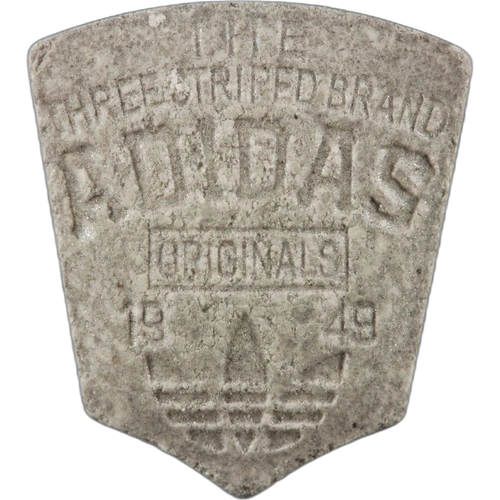 Таблетка Adidas — MDMA (172mg); 4-CMC (12mg) — Zürich, Switzerland