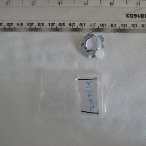 Dihydrocodine-Pille — Dihydrocodeine — Newham; Tower Hamlets (E3), England