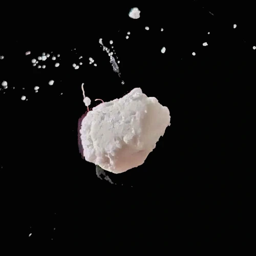 Amphetamine (11%); Caffeine (37%); Unknown — Berlin, Almanya
