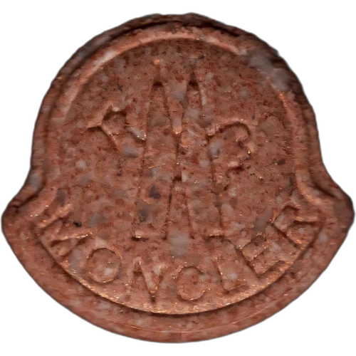 Tableta Moncler — MDMA (176mg) — Barcelona, Španělsko