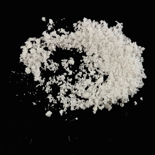 Ketamine (50%); Caffeine (30%); Amphetamine (20%) — Zürich, Svájc