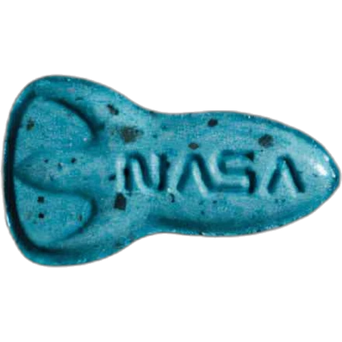 NASA-tablett — 2C-B (13mg); 2C-H; Unknown — Marseille, Frankrike