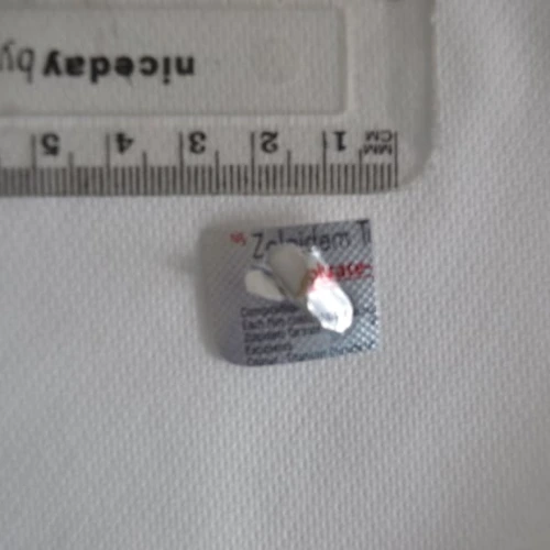 Таблетка Zopidem — Zolpidem — Bristol (BS6), England