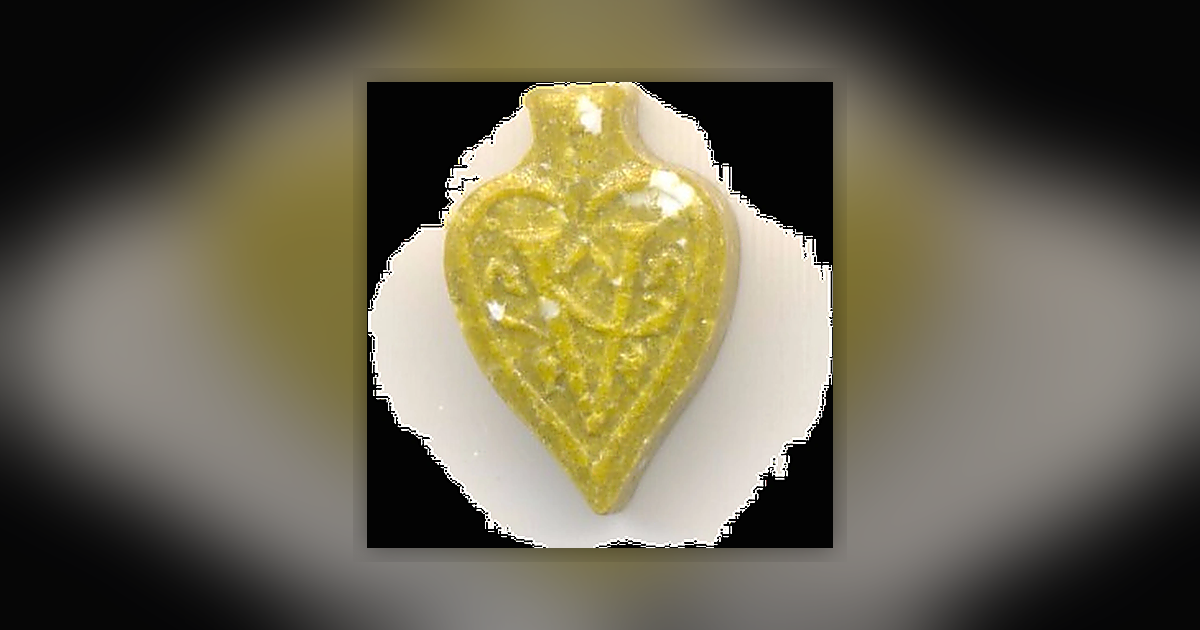 MDA (50mg); MDMA (130mg)