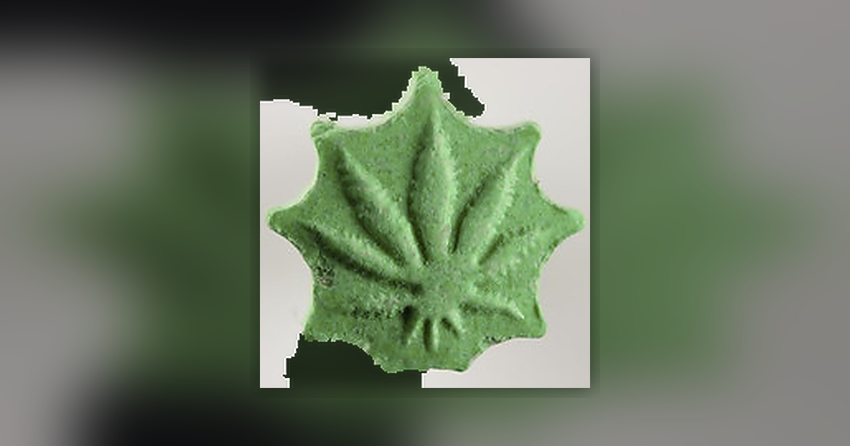 Hemp_leaf
