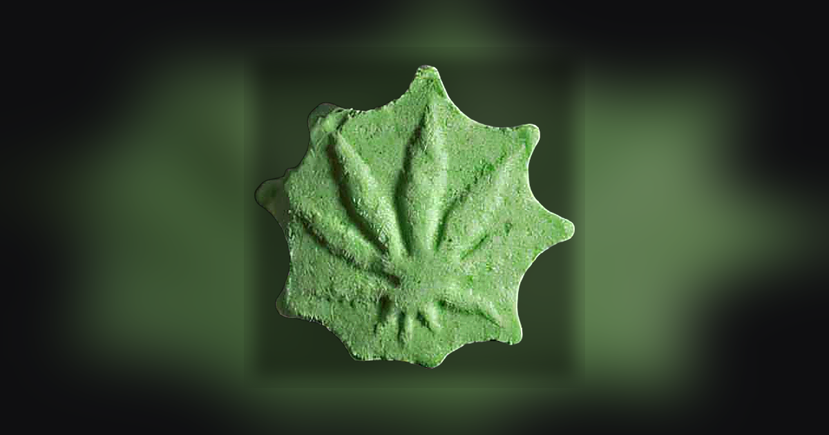 Hemp_leaf