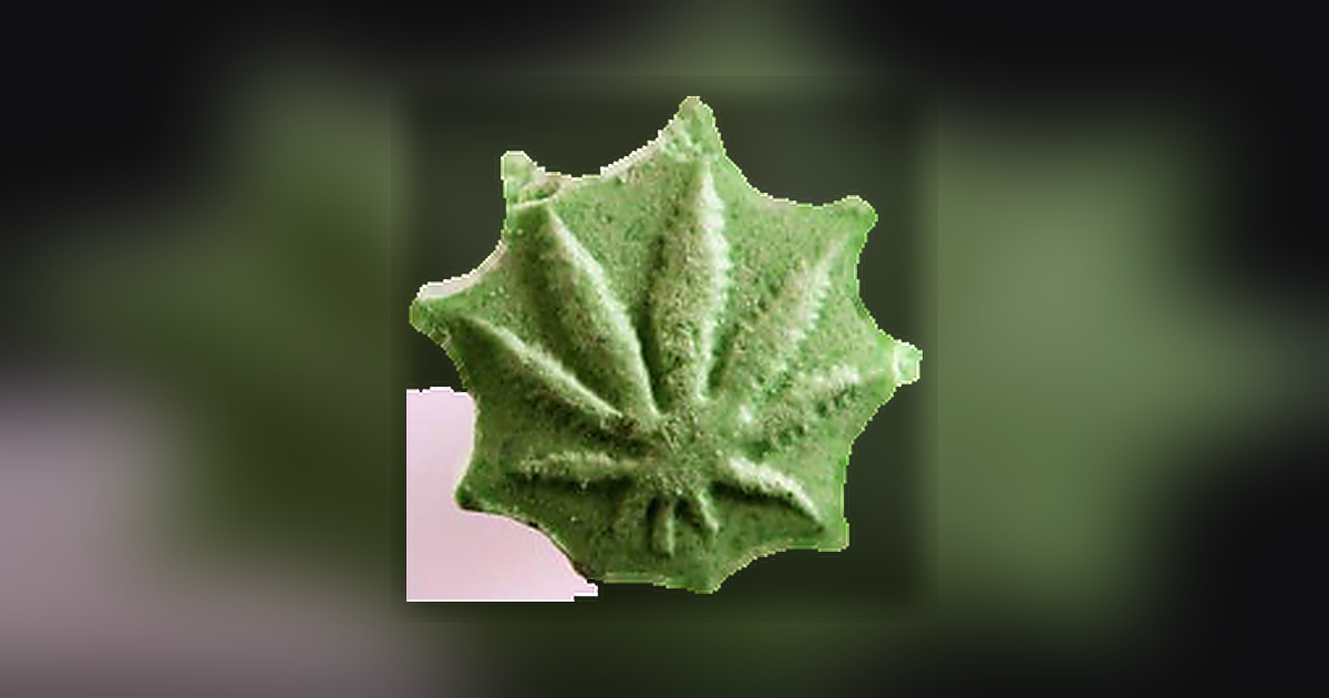 Hemp_leaf