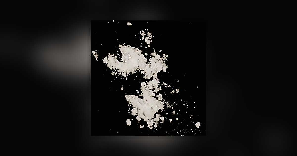 Cocaine (53%); Procaine (20%); Caffeine (14%)
