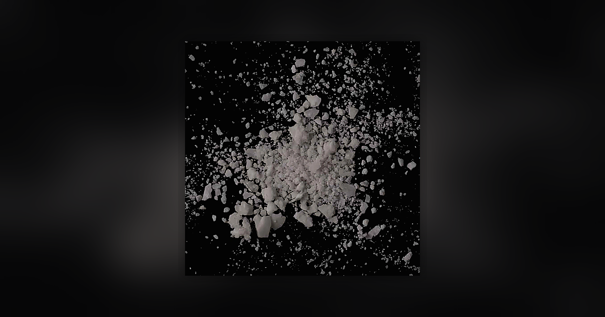 Cocaine (72%); Procaine (19%); Norcocaine (1%)
