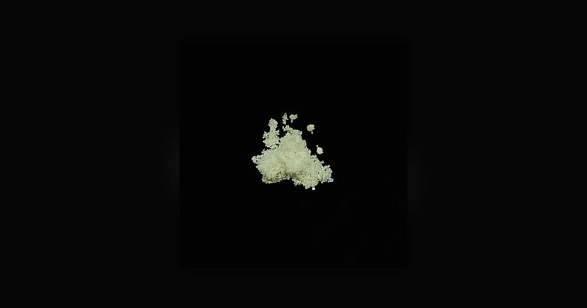 Diacetylmorphin (96.9%); Caffeine (2%)