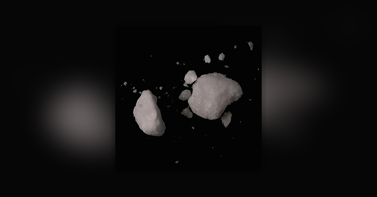 Cocaine (66%); Procaine (6%); Caffeine (14%)