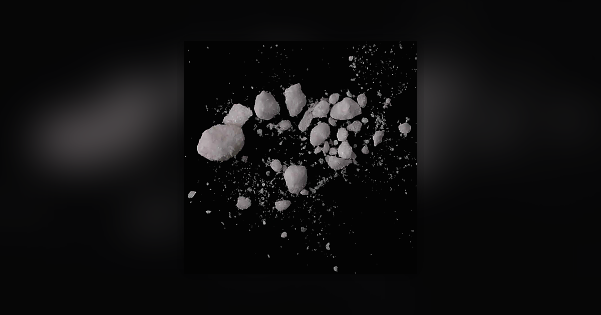 Cocaine (39%); Procaine (28%); Caffeine (23%)