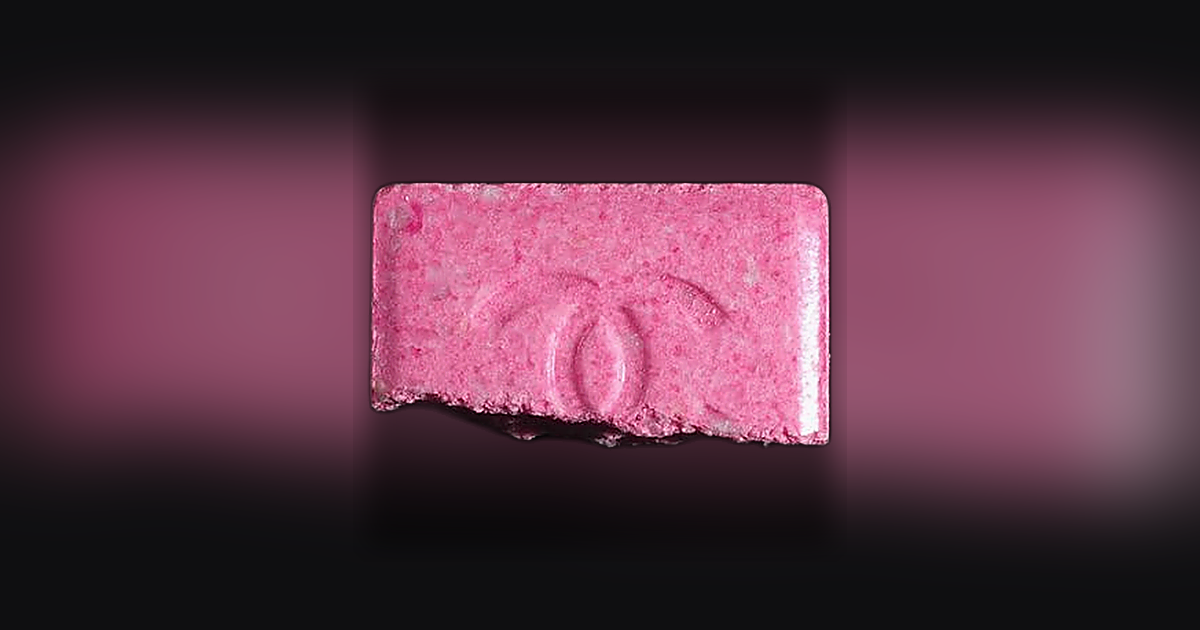 MDMA (186mg)