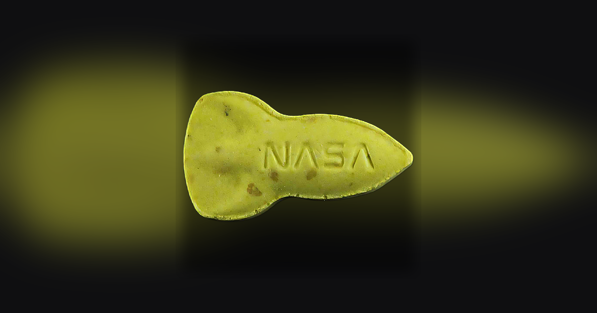 NASA, 2C-B