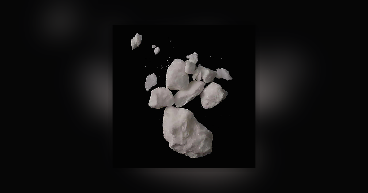 Cocaine (76%); Norcocaine (0.5%); Procaine (2%)