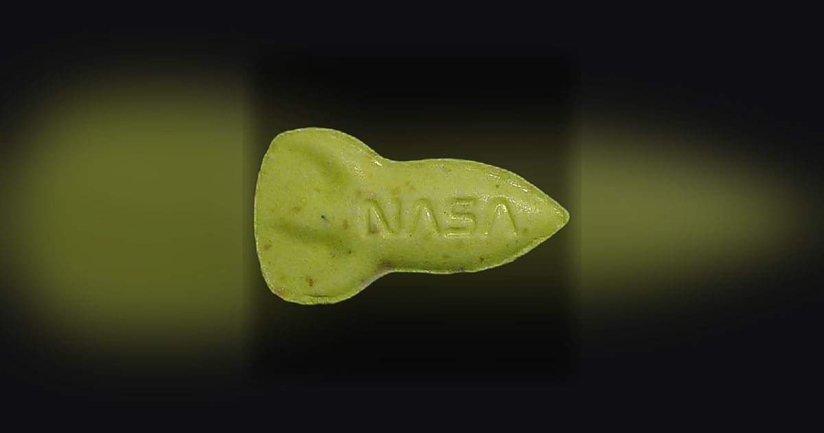 NASA, 2C-B