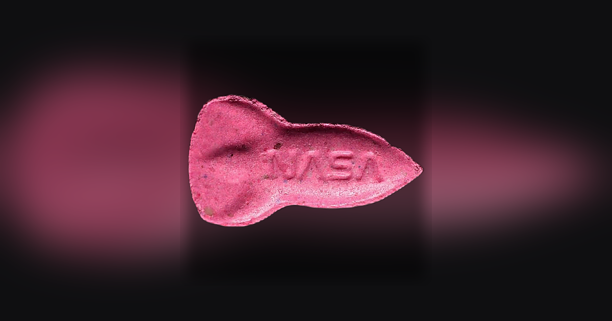 NASA, 2C-B