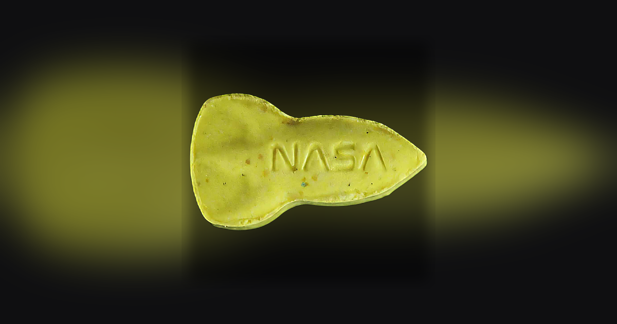 NASA, 2C-B