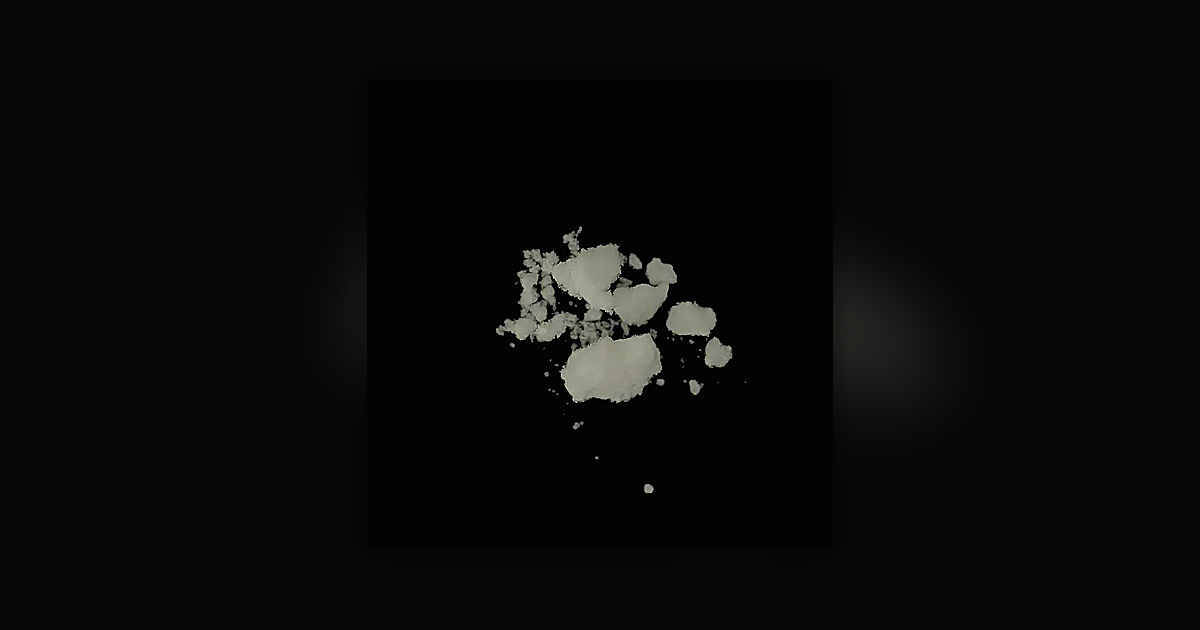 Cocaine (44%); Tetramisole (2%); Norcocaine (1%)