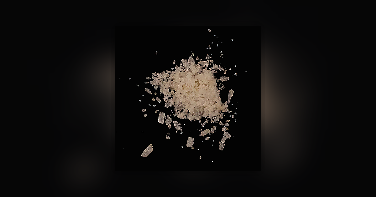 4-MMC (86%); 2-MMC (10%)