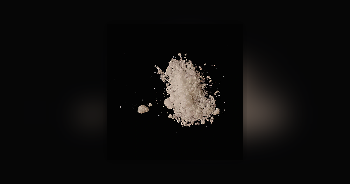 Amphetamine (6%); Phenethylamine (9%); Caffeine (26%)