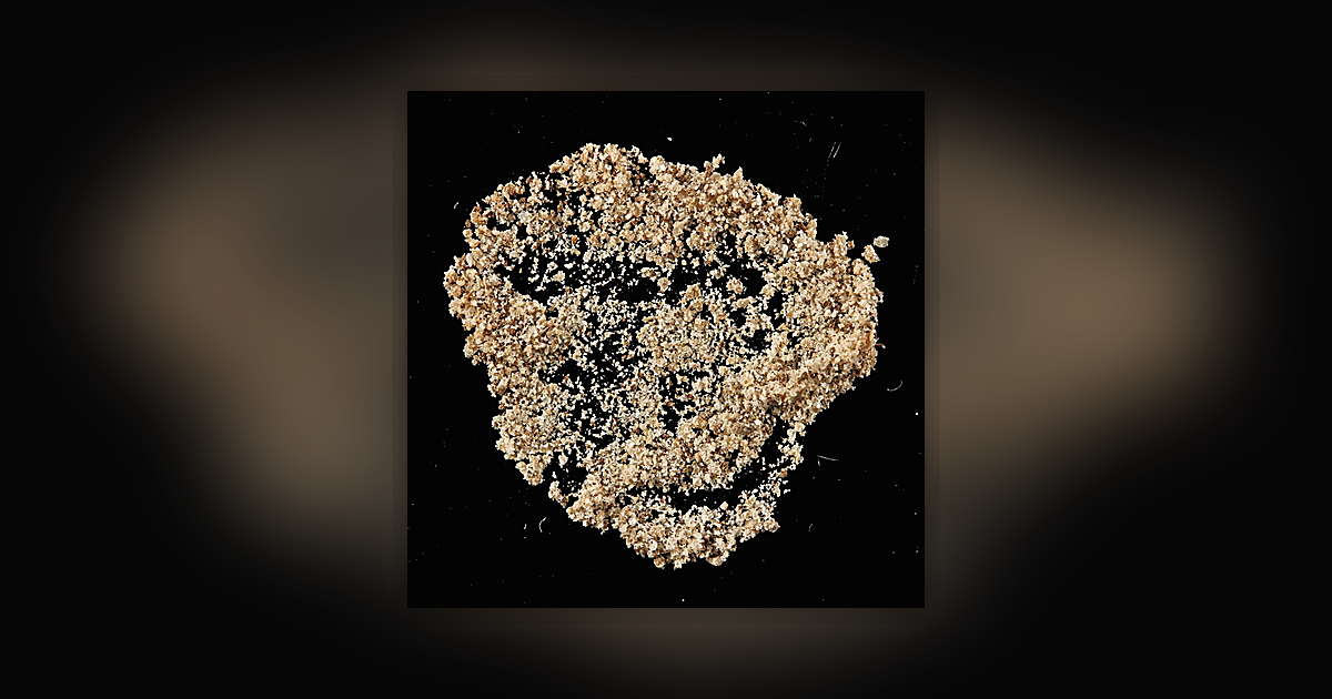 Dicloqualone
