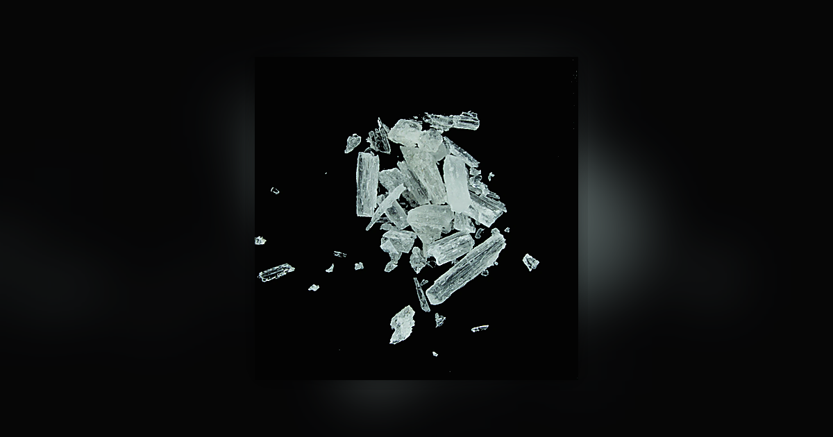 Methamphetamine (100%)