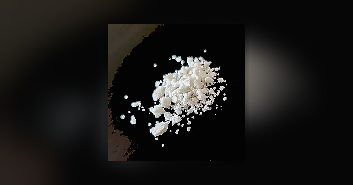 Cocaine (68%); Procaine (7%); Norcocaine (1%); Tetramisole (3%); Benzoylecgonine (1%)
