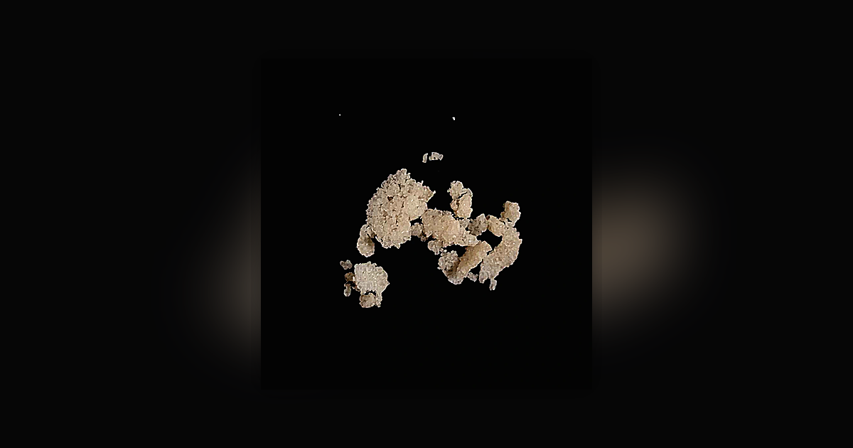 2-MMC (75%); 4-MMC (5%); MDMA (3%)
