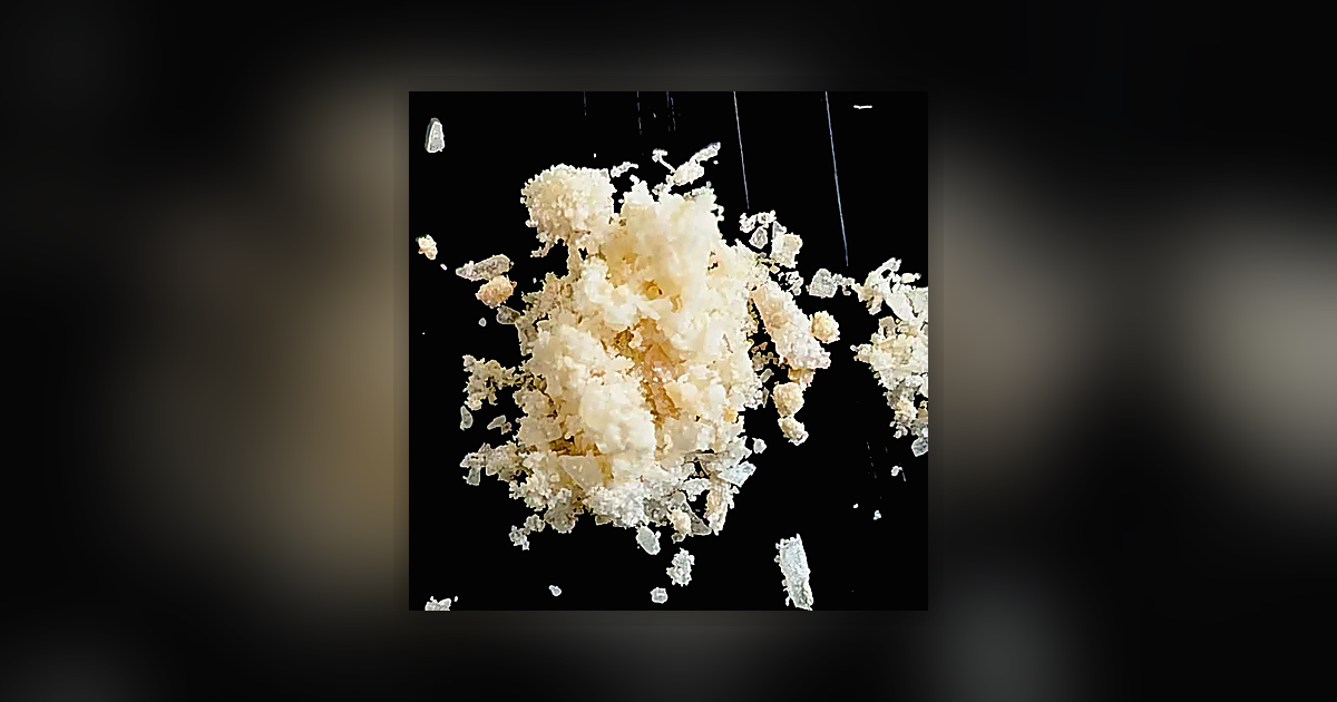 4-MMC (56%); Procaine (39%); Unknown