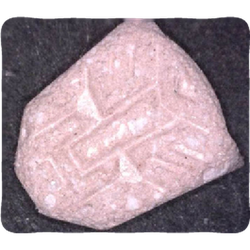 Pink Wie Vorderseite ecstasy pill (XTC) — bk-MDDMA; Ethylon; 4-CMC — Vienna, Austria