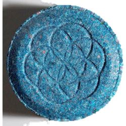 Blue Gucci ecstasy pill (XTC) — Caffeine 74mg; MDMA 67mg; Amphetamine 6mg — Bern, Switzerland