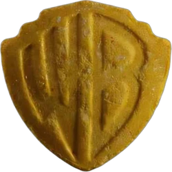 Brown Warner Bros ecstasy pill (XTC) — MDMA 187mg — Zürich, Switzerland