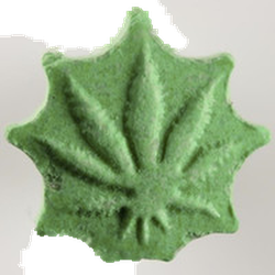 Green Hemp_leaf ecstasy pill (XTC) — MDMA 142mg — Zürich, Switzerland