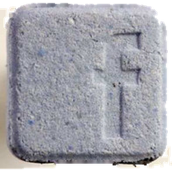Blue Facebook ecstasy pill (XTC) — MDMA 186mg — Zürich, Switzerland