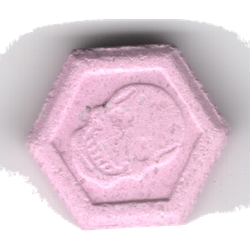 Pink Philipp Plein ecstasy pill (XTC) — MDMA 205mg — Barcelona, Spain